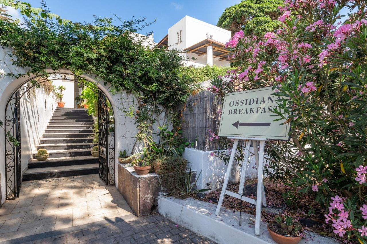 Hotel Ossidiana Stromboli Center ภายนอก รูปภาพ