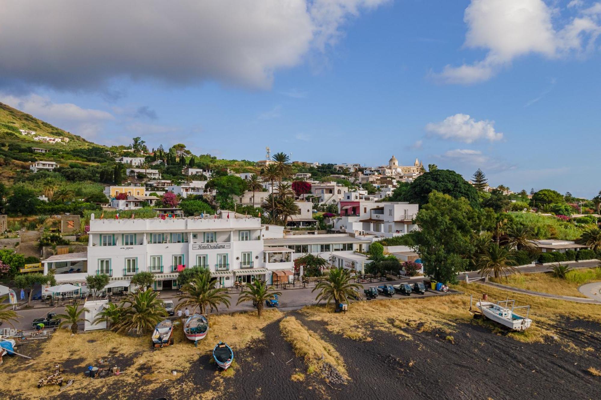 Hotel Ossidiana Stromboli Center ภายนอก รูปภาพ
