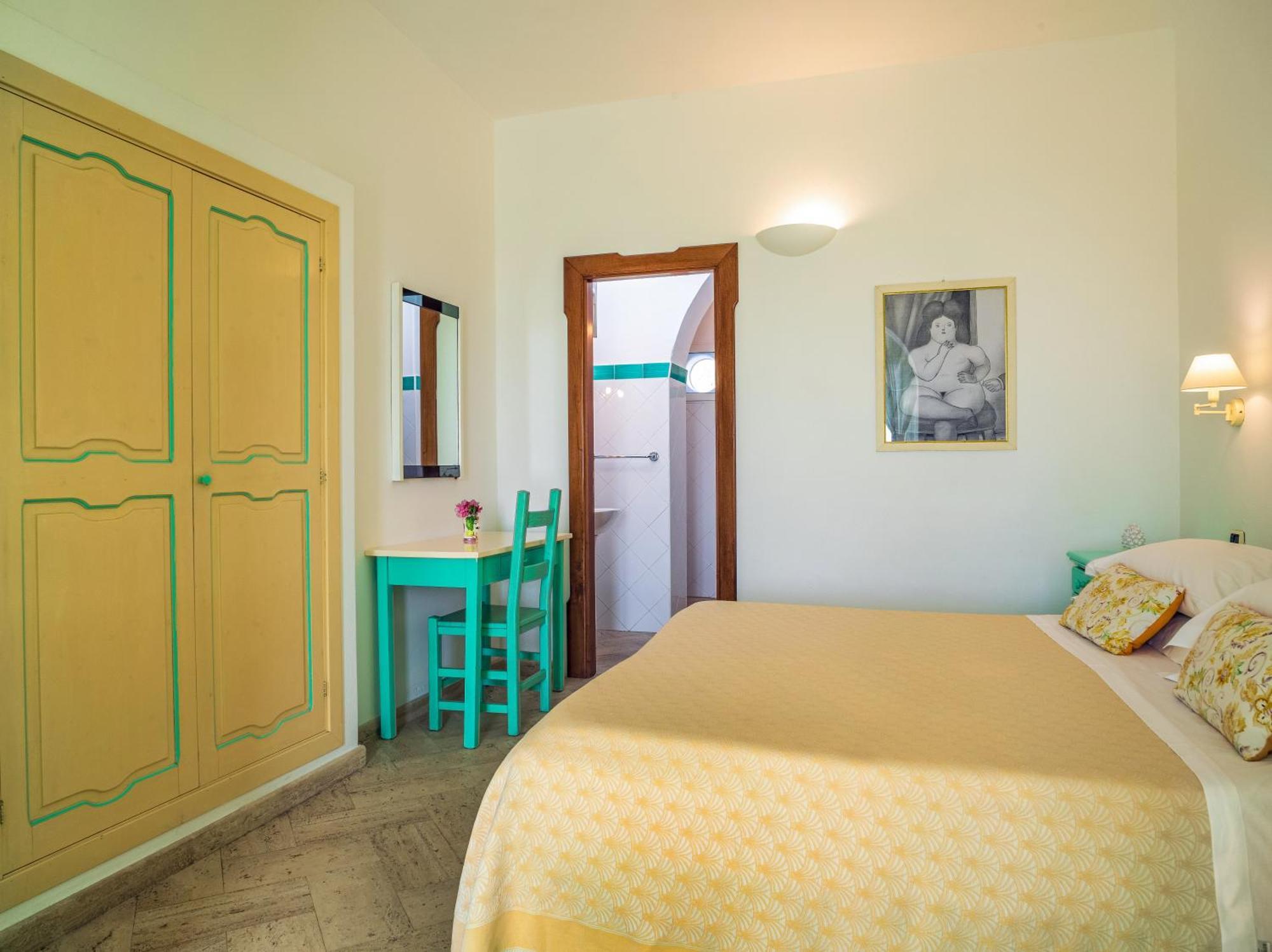 Hotel Ossidiana Stromboli Center ภายนอก รูปภาพ